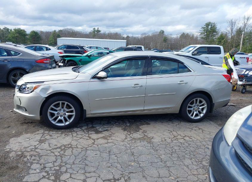 Photo 14 of 2015 Chevrolet Malibu 1LT (VIN 1G11C5SL5FF103221)