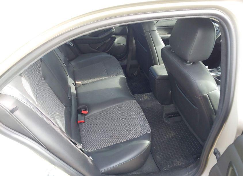 Photo 8 of 2015 Chevrolet Malibu 1LT (VIN 1G11C5SL5FF103221)