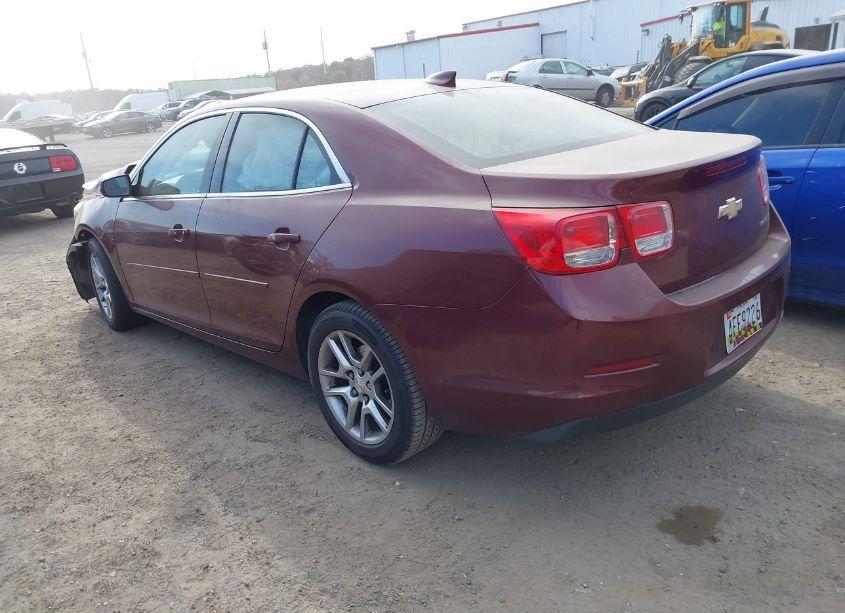 Photo 3 of 2015 Chevrolet Malibu 1LT (VIN 1G11C5SL5FF110220)
