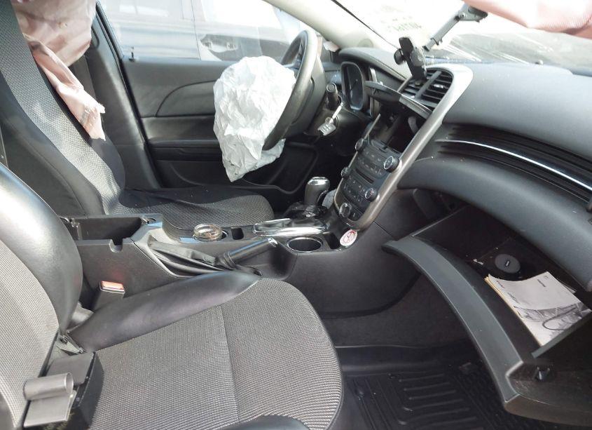 Photo 5 of 2015 Chevrolet Malibu 1LT (VIN 1G11C5SL5FF110220)