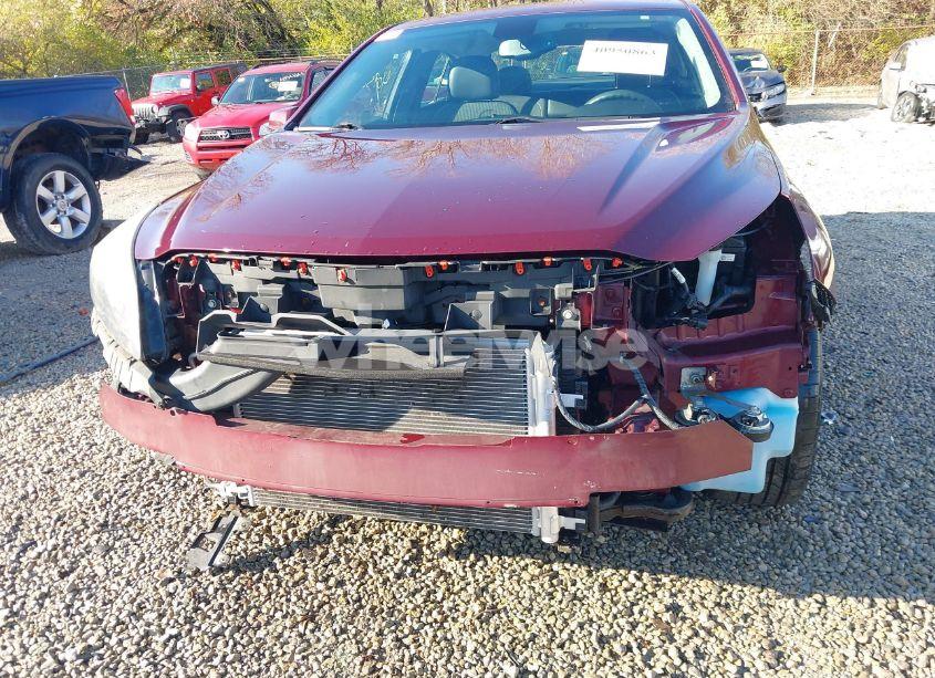 Photo 6 of 2015 Chevrolet Malibu 1LT (VIN 1G11C5SL5FF124800)