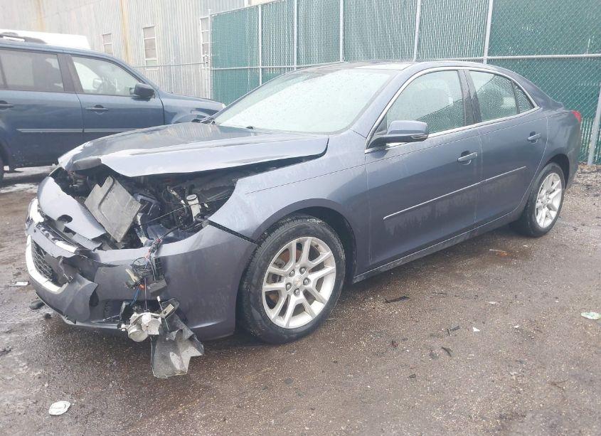 Photo 2 of 2015 Chevrolet Malibu 1LT (VIN 1G11C5SL5FF129138)