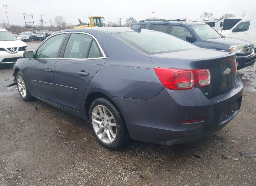 Photo 3 of 2015 Chevrolet Malibu 1LT (VIN 1G11C5SL5FF129138)