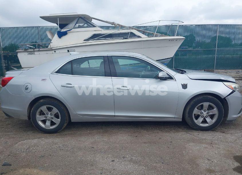 Photo 13 of 2015 Chevrolet Malibu 1LT (VIN 1G11C5SL5FF130709)