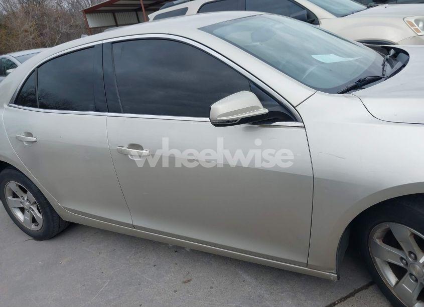 Photo 13 of 2015 Chevrolet Malibu 1LT (VIN 1G11C5SL5FF154976)