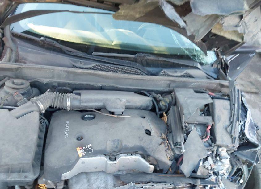 Photo 10 of 2015 Chevrolet Malibu 1LT (VIN 1G11C5SL5FF166464)