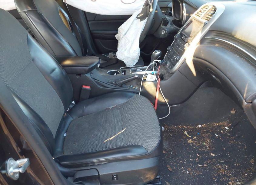 Photo 5 of 2015 Chevrolet Malibu 1LT (VIN 1G11C5SL5FF166464)
