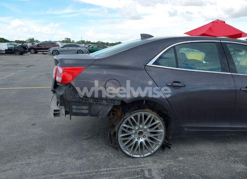 Photo 13 of 2015 Chevrolet Malibu 1LT (VIN 1G11C5SL5FF184656)