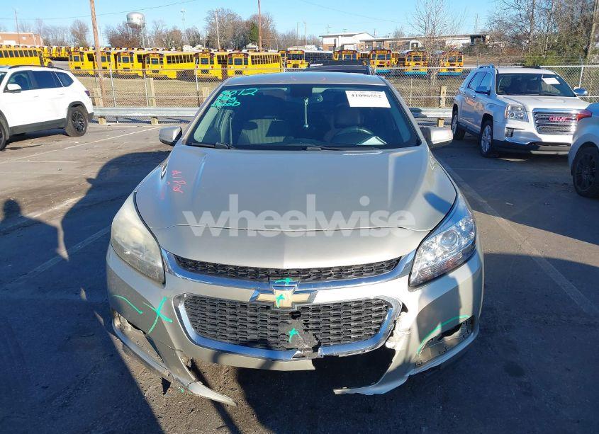 Photo 12 of 2015 Chevrolet Malibu 1LT (VIN 1G11C5SL5FF201715)