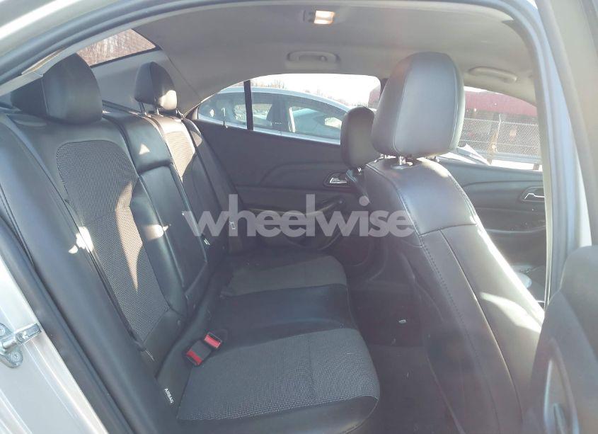 Photo 8 of 2015 Chevrolet Malibu 1LT (VIN 1G11C5SL5FF201715)