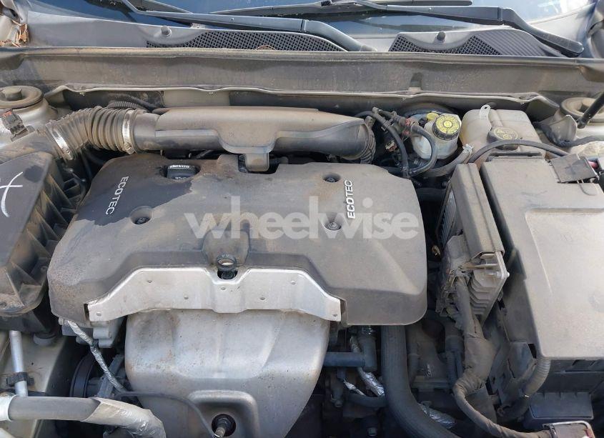 Photo 10 of 2015 Chevrolet Malibu 1LT (VIN 1G11C5SL5FF212858)