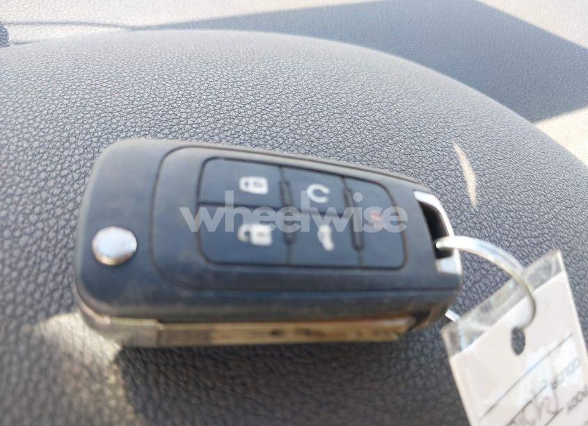 Photo 11 of 2015 Chevrolet Malibu 1LT (VIN 1G11C5SL5FF212858)