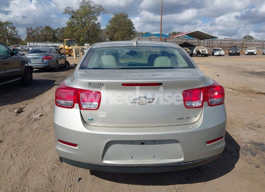 Photo 16 of 2015 Chevrolet Malibu 1LT (VIN 1G11C5SL5FF212858)
