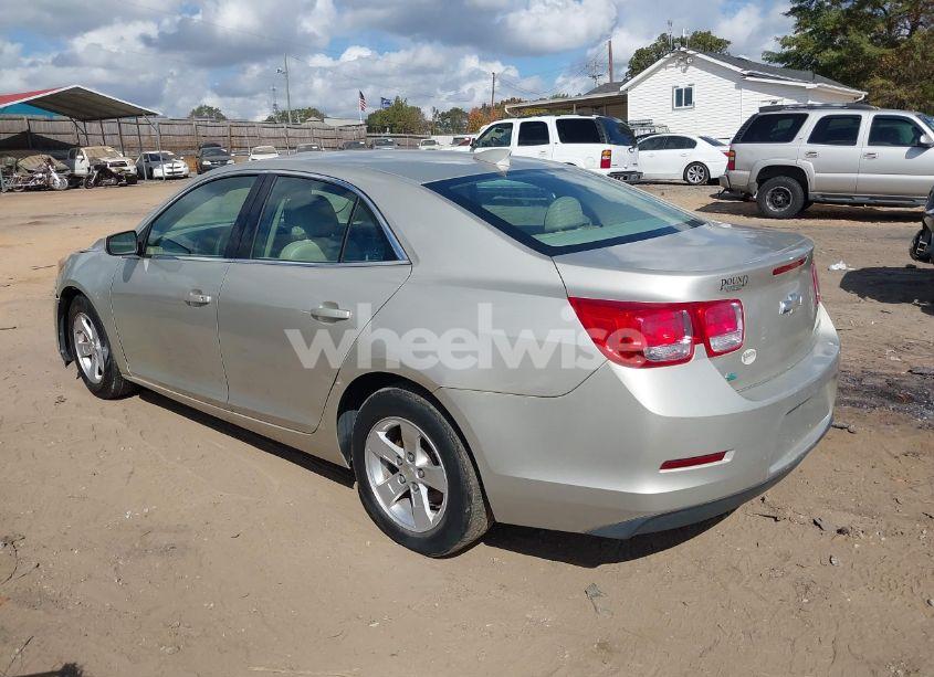 Photo 3 of 2015 Chevrolet Malibu 1LT (VIN 1G11C5SL5FF212858)