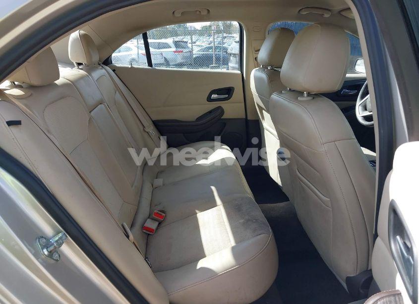 Photo 8 of 2015 Chevrolet Malibu 1LT (VIN 1G11C5SL5FF212858)