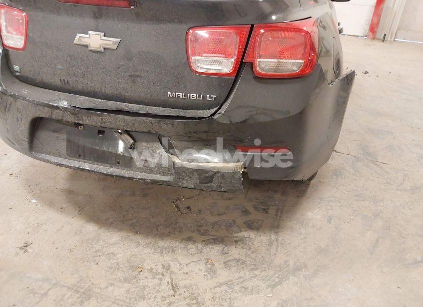 Photo 6 of 2015 Chevrolet Malibu 1LT (VIN 1G11C5SL5FF220930)