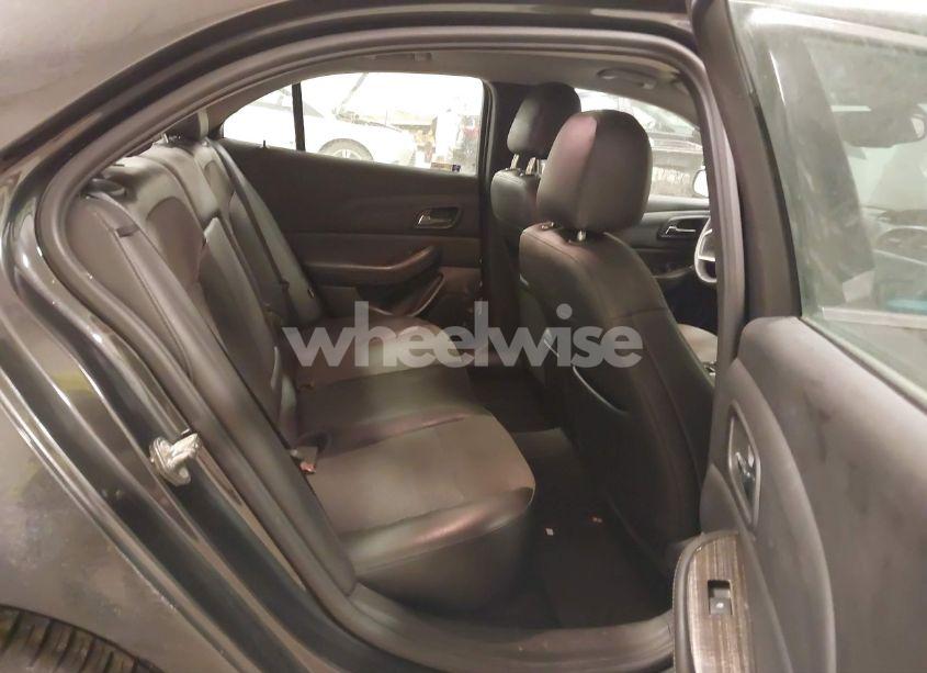Photo 8 of 2015 Chevrolet Malibu 1LT (VIN 1G11C5SL5FF220930)