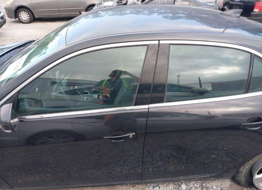 Photo 14 of 2015 Chevrolet Malibu 1LT (VIN 1G11C5SL5FF230339)