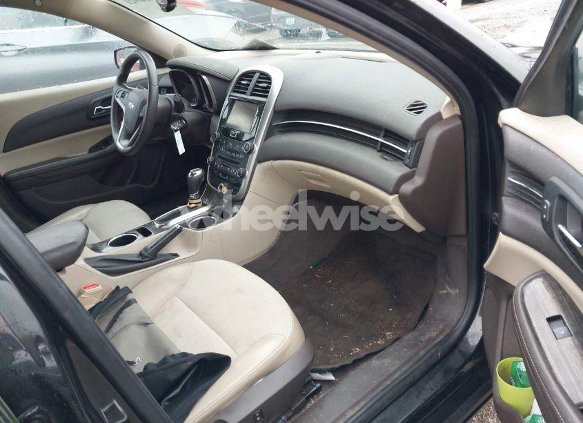 Photo 5 of 2015 Chevrolet Malibu 1LT (VIN 1G11C5SL5FF296955)