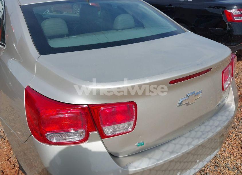 Photo 16 of 2015 Chevrolet Malibu 1LT (VIN 1G11C5SL5FF315889)