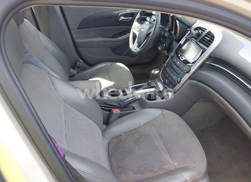 Photo 5 of 2015 Chevrolet Malibu 1LT (VIN 1G11C5SL5FF315889)