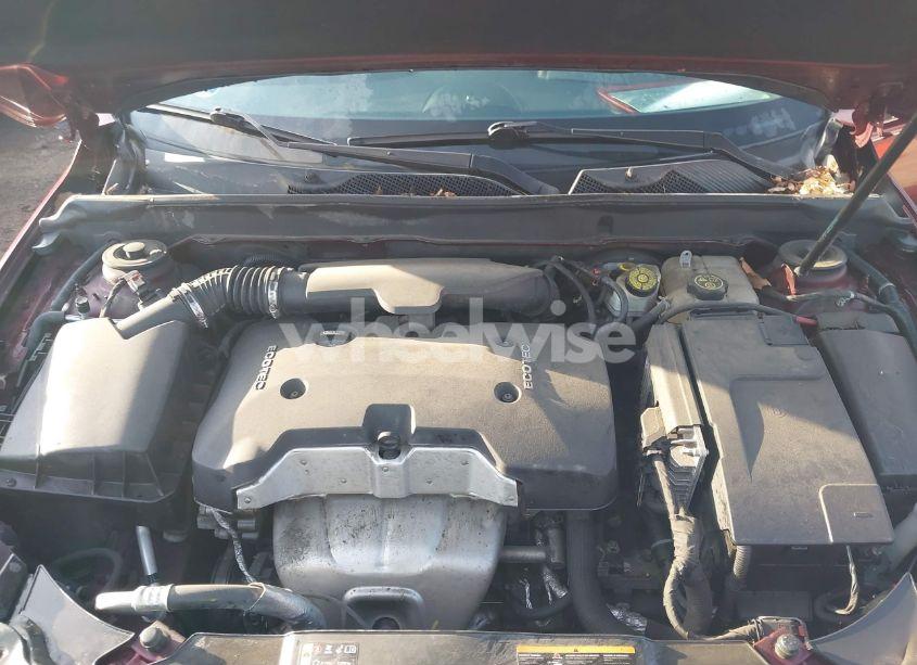 Photo 10 of 2015 Chevrolet Malibu 1LT (VIN 1G11C5SL5FF350335)