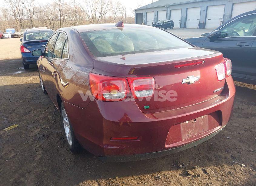 Photo 3 of 2015 Chevrolet Malibu 1LT (VIN 1G11C5SL5FF350335)