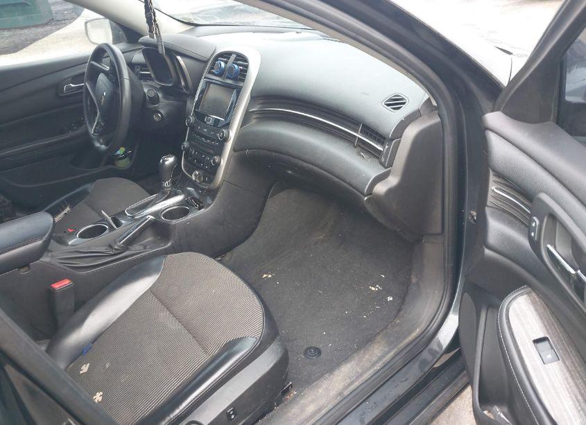 Photo 5 of 2014 Chevrolet Malibu 1LT (VIN 1G11C5SL6EF158596)