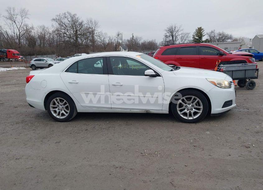 Photo 13 of 2014 Chevrolet Malibu 1LT (VIN 1G11C5SL6EU170047)