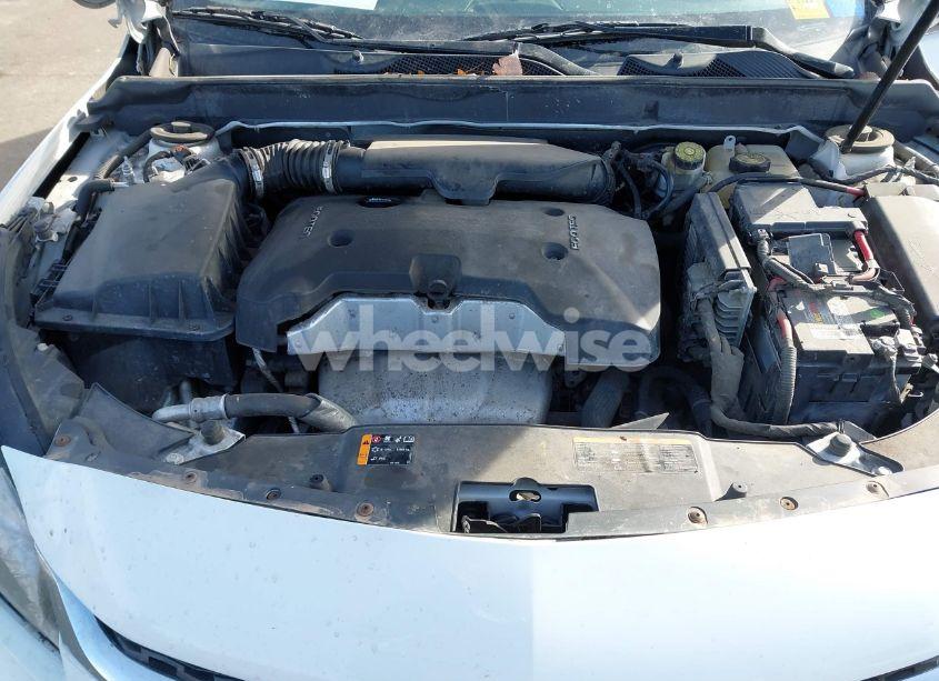 Photo 10 of 2015 Chevrolet Malibu 1LT (VIN 1G11C5SL6FF118925)