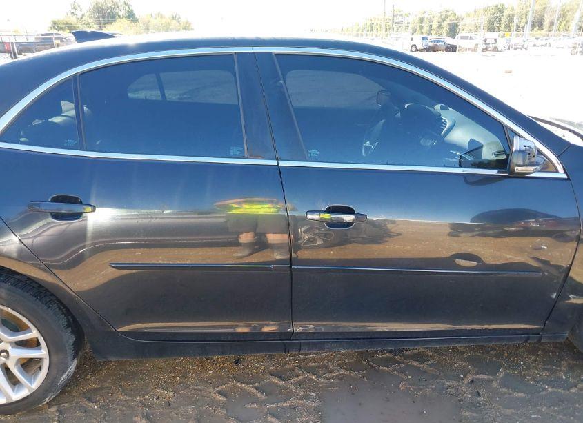 Photo 13 of 2015 Chevrolet Malibu 1LT (VIN 1G11C5SL6FF125177)