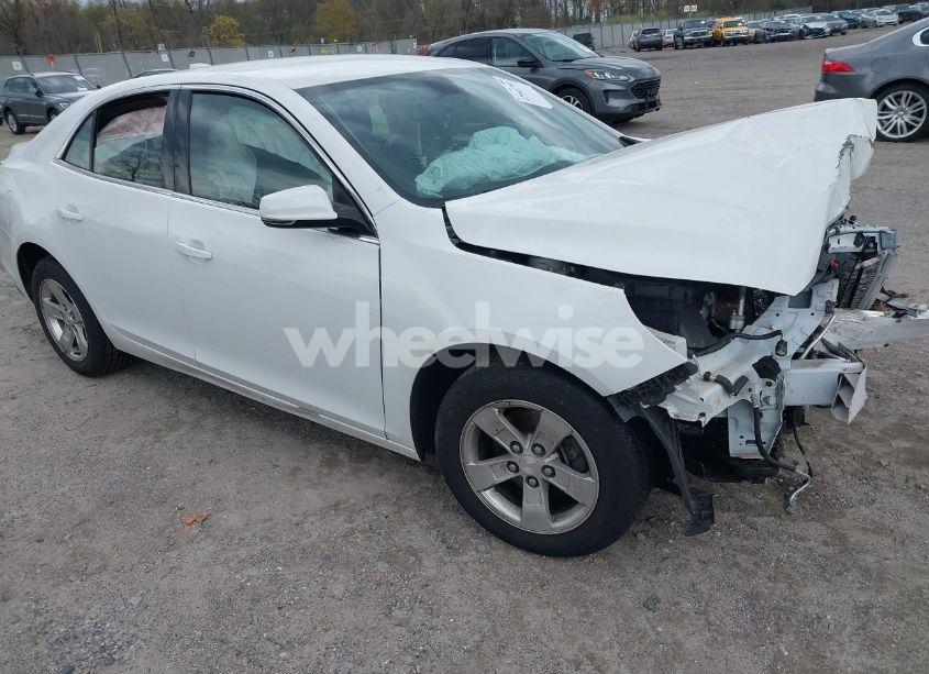 2015 Chevrolet Malibu 1LT (VIN 1G11C5SL6FF182513) main photo