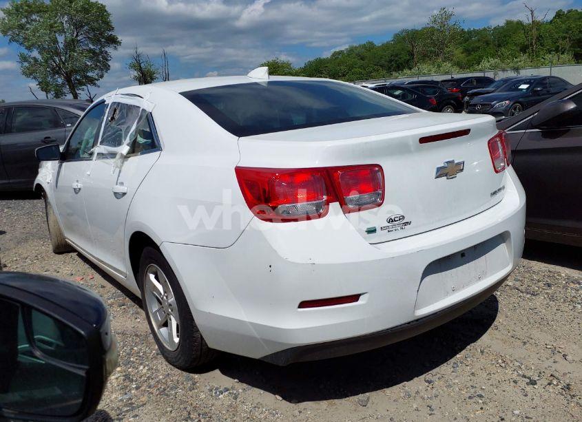 Photo 3 of 2015 Chevrolet Malibu 1LT (VIN 1G11C5SL6FF182513)