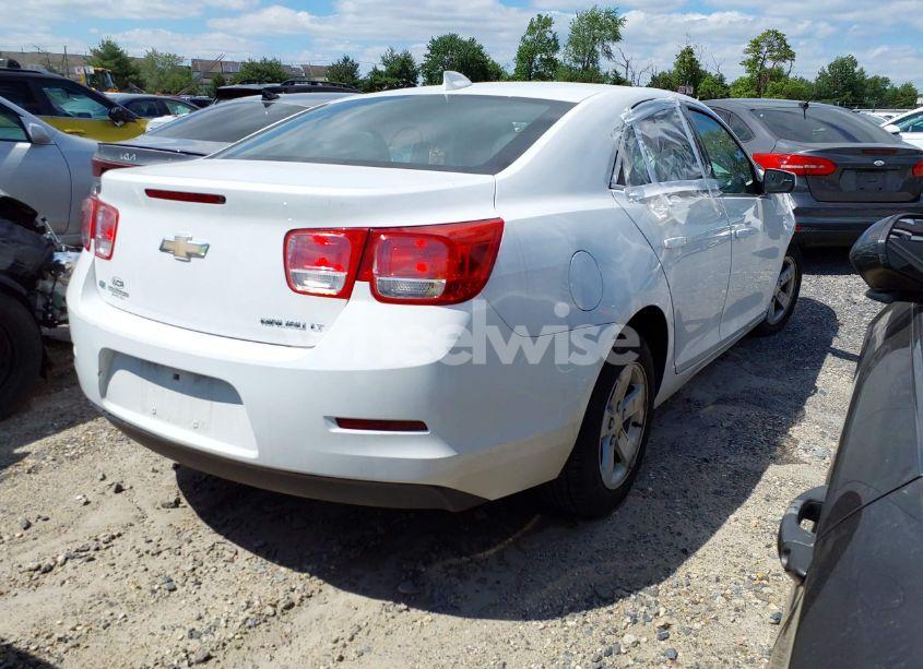 Photo 4 of 2015 Chevrolet Malibu 1LT (VIN 1G11C5SL6FF182513)
