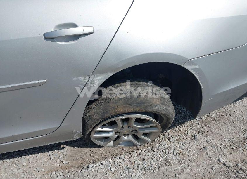 Photo 14 of 2015 Chevrolet Malibu 1LT (VIN 1G11C5SL6FF189039)