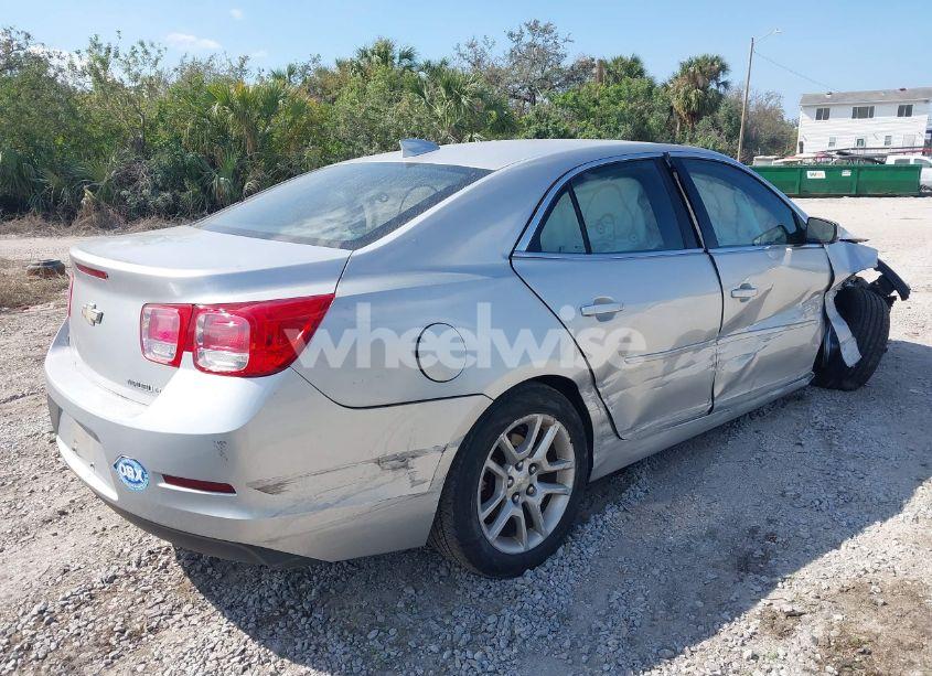 Photo 4 of 2015 Chevrolet Malibu 1LT (VIN 1G11C5SL6FF189039)