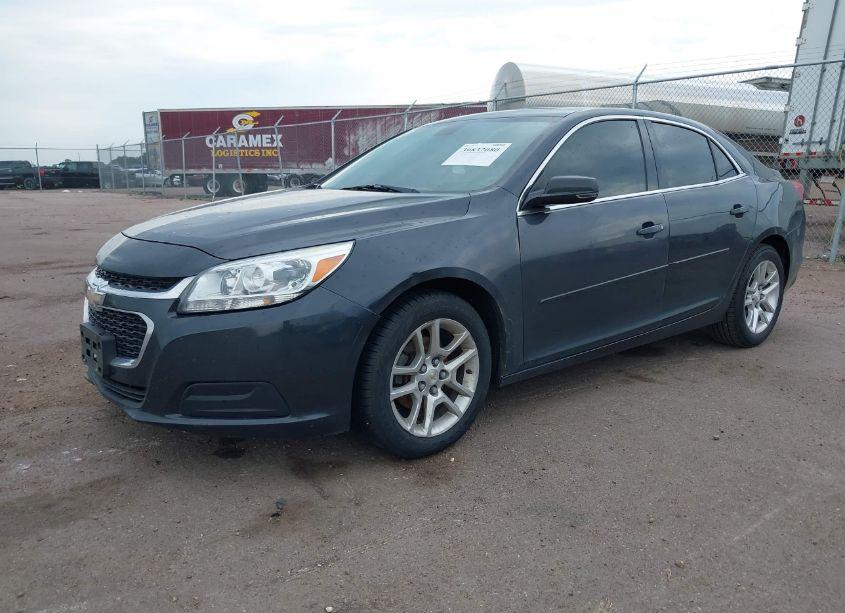 Photo 2 of 2015 Chevrolet Malibu 1LT (VIN 1G11C5SL6FF209192)