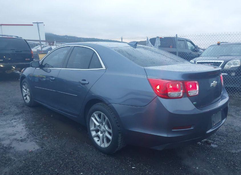 Photo 3 of 2015 Chevrolet Malibu 1LT (VIN 1G11C5SL6FF231550)