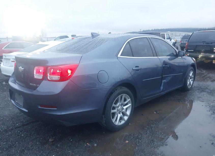 Photo 4 of 2015 Chevrolet Malibu 1LT (VIN 1G11C5SL6FF231550)