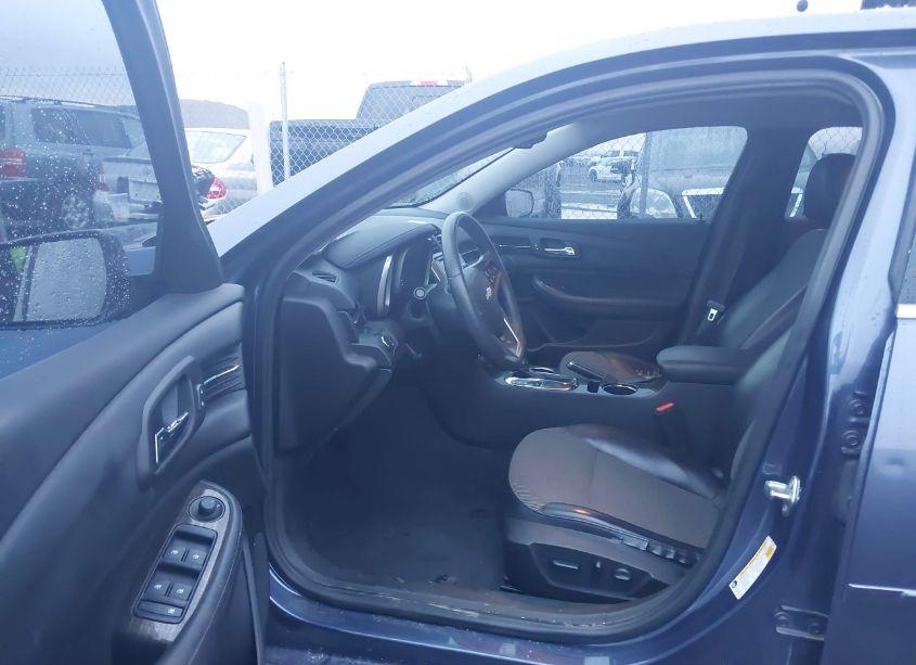 Photo 5 of 2015 Chevrolet Malibu 1LT (VIN 1G11C5SL6FF231550)