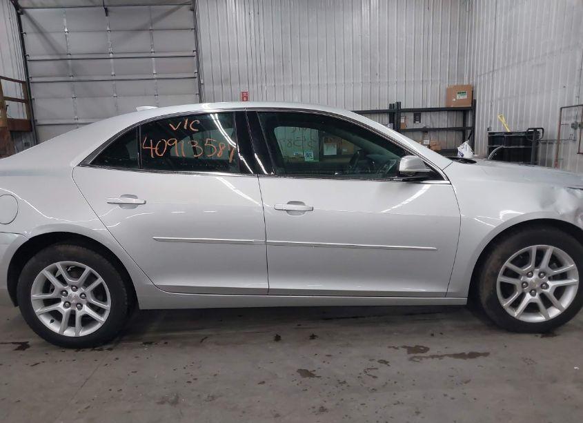 Photo 14 of 2015 Chevrolet Malibu 1LT (VIN 1G11C5SL6FF243455)