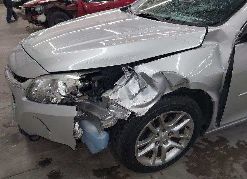 Photo 6 of 2015 Chevrolet Malibu 1LT (VIN 1G11C5SL6FF243455)
