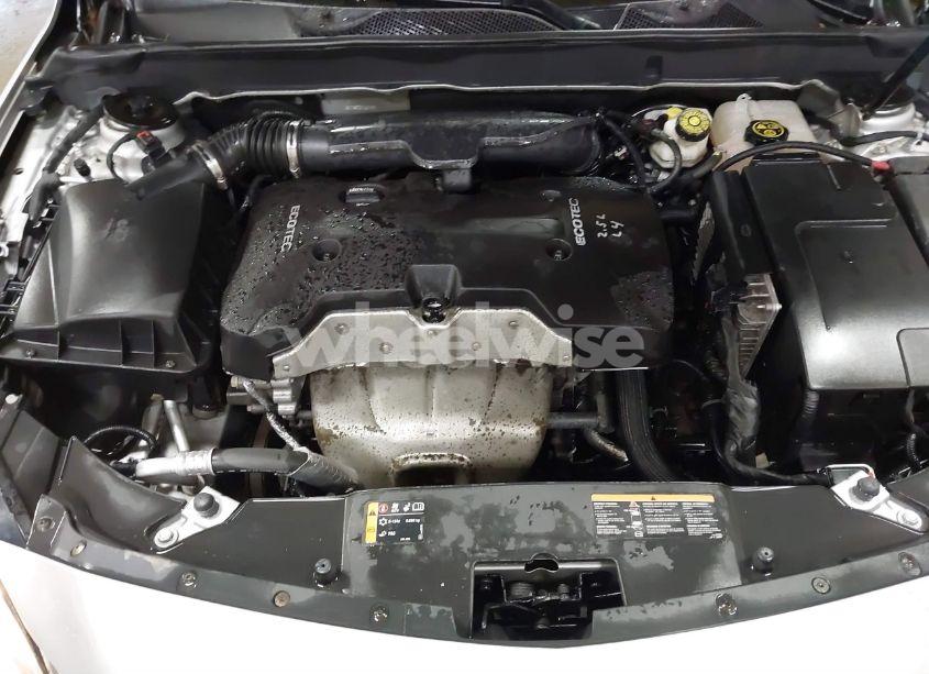 Photo 10 of 2015 Chevrolet Malibu 1LT (VIN 1G11C5SL6FF247912)