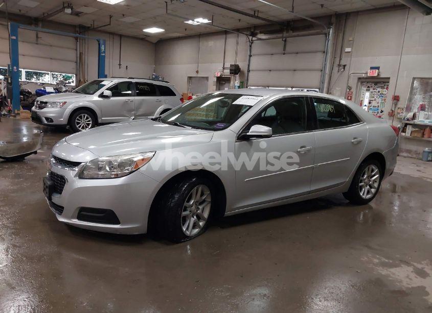 Photo 14 of 2015 Chevrolet Malibu 1LT (VIN 1G11C5SL6FF247912)