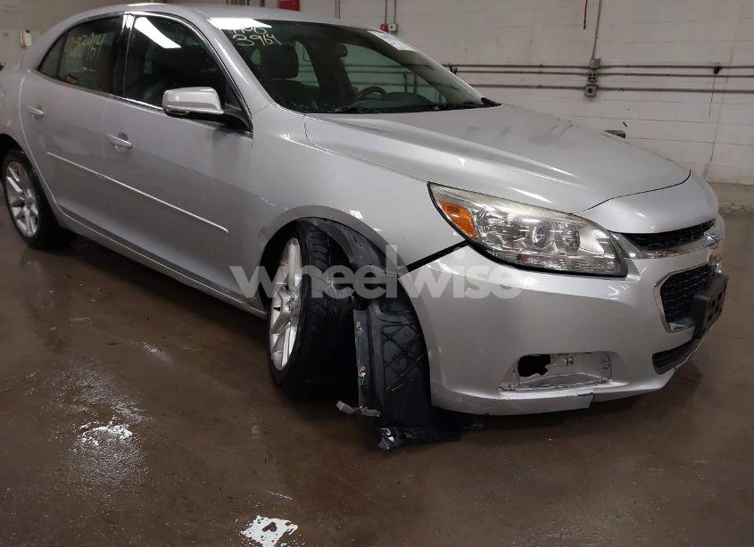 Photo 6 of 2015 Chevrolet Malibu 1LT (VIN 1G11C5SL6FF247912)