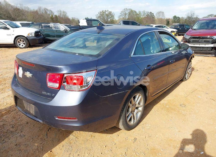Photo 4 of 2015 Chevrolet Malibu 1LT (VIN 1G11C5SL6FF254035)