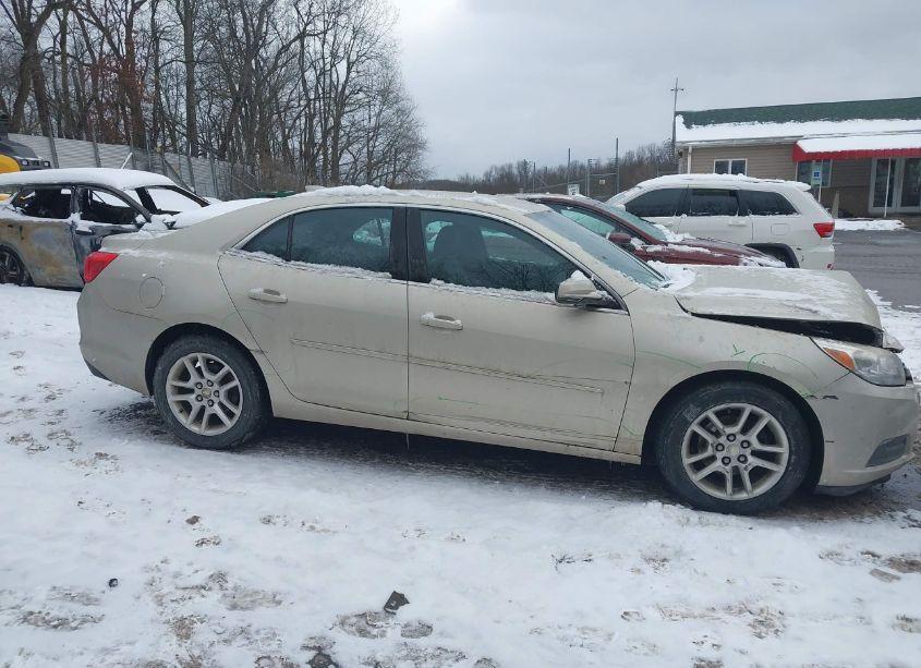 Photo 13 of 2015 Chevrolet Malibu 1LT (VIN 1G11C5SL6FF263544)
