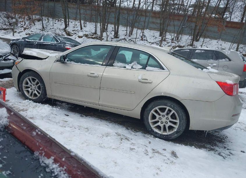 Photo 14 of 2015 Chevrolet Malibu 1LT (VIN 1G11C5SL6FF263544)