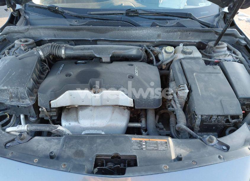 Photo 10 of 2015 Chevrolet Malibu 1LT (VIN 1G11C5SL6FF270932)