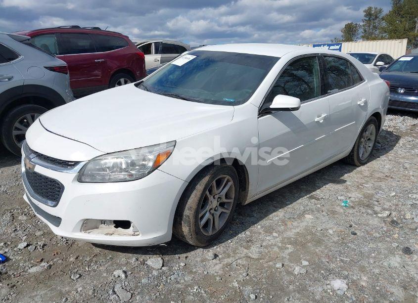Photo 2 of 2015 Chevrolet Malibu 1LT (VIN 1G11C5SL6FF278691)